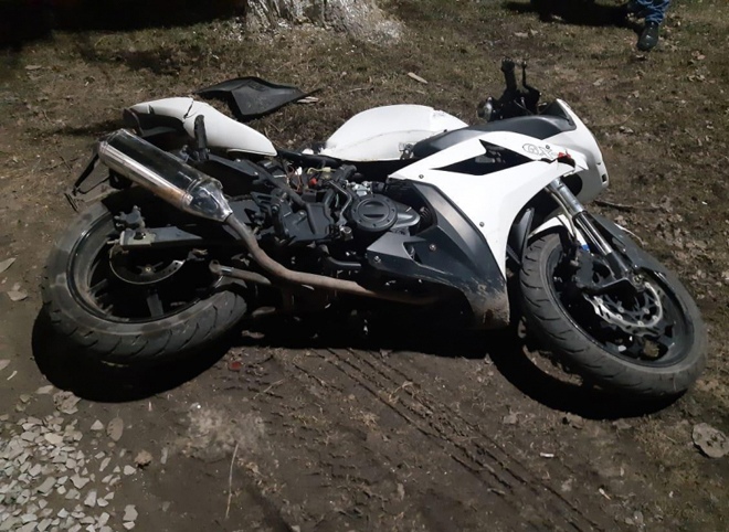 В Михайлове пьяный мотоциклист улетел с дороги