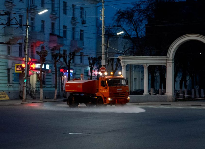 Рязанские улицы дезинфицировали
