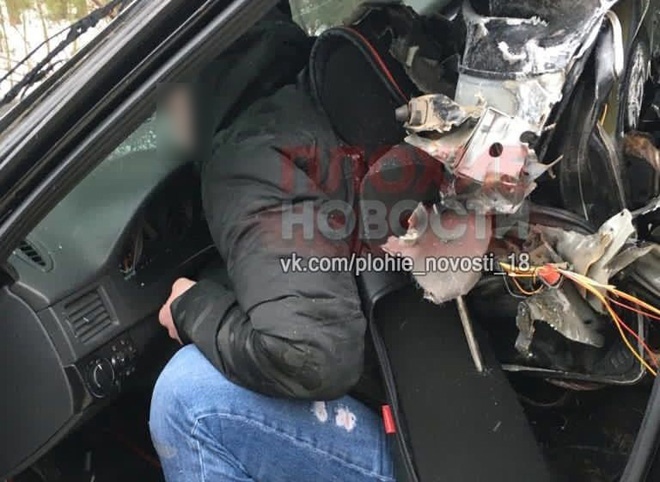 Под Шатурой после столкновения с трактором погиб водитель «Приоры»