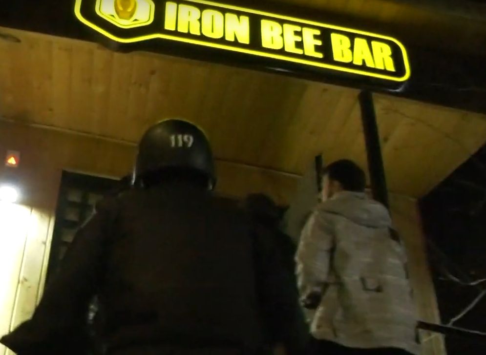 Рязанские полицейские закрыли Iron Bee Bar