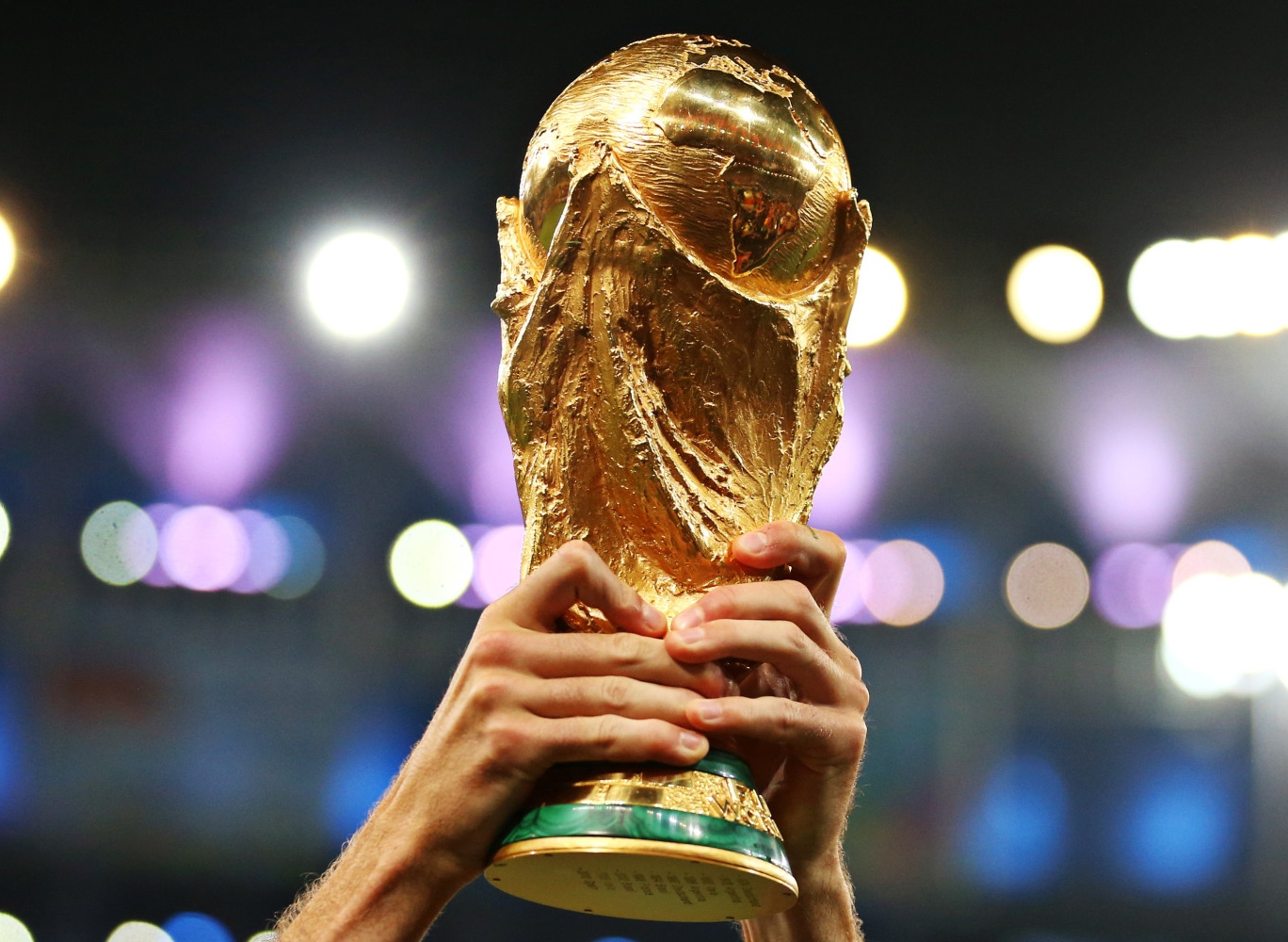 Кубок мира по футболу покажут в 24 городах России