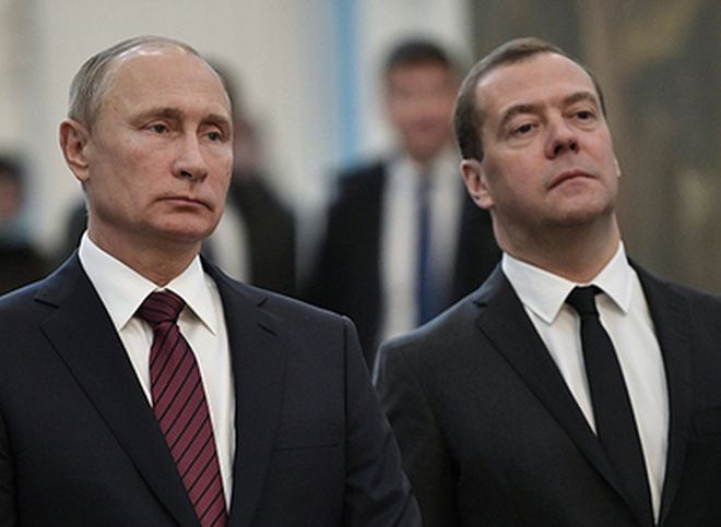 Опубликованы доходы Путина и Медведева за 2017 год