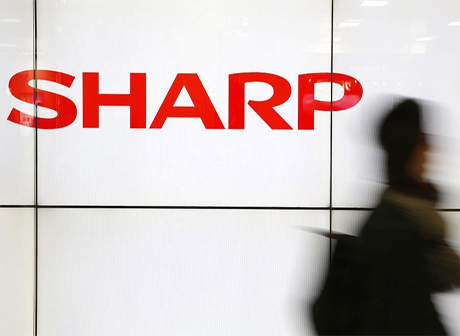 Sharp выпустит смартфон с безрамочным экраном