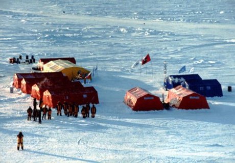Россия возобновила арктические экспедиции