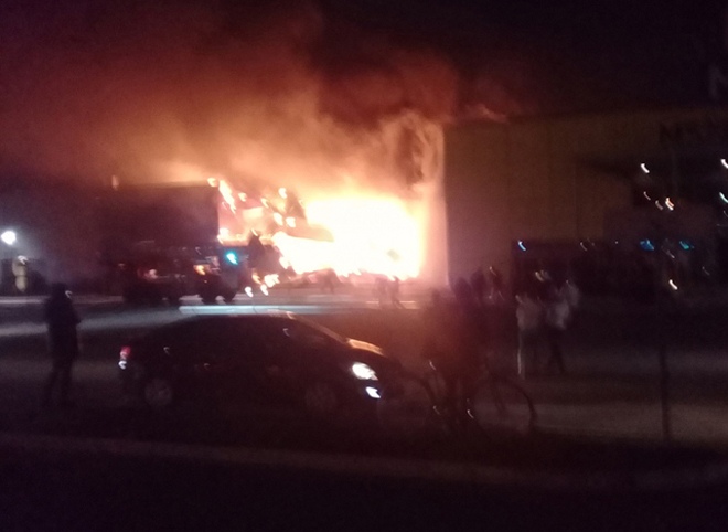 В Рязани загорелся торговый центр «М5 Молл»