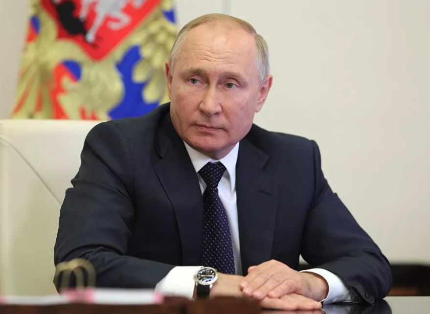 Путин предложил выплачивать жителям Дальнего Востока миллион рублей за третьего ребенка