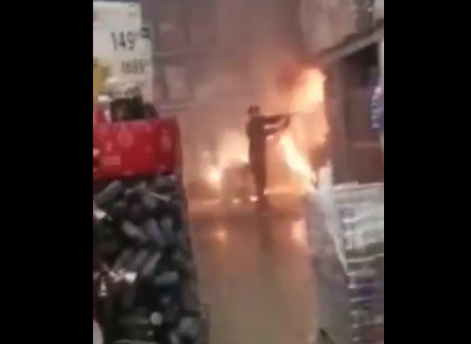 Сотрудник «Ленты» заявил о поджоге гипермаркета
