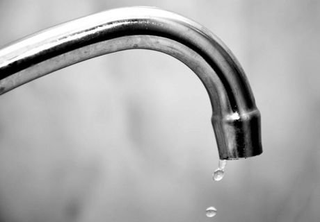 На 3-х улицах Рязани отключили воду из-за ремонта водопровода