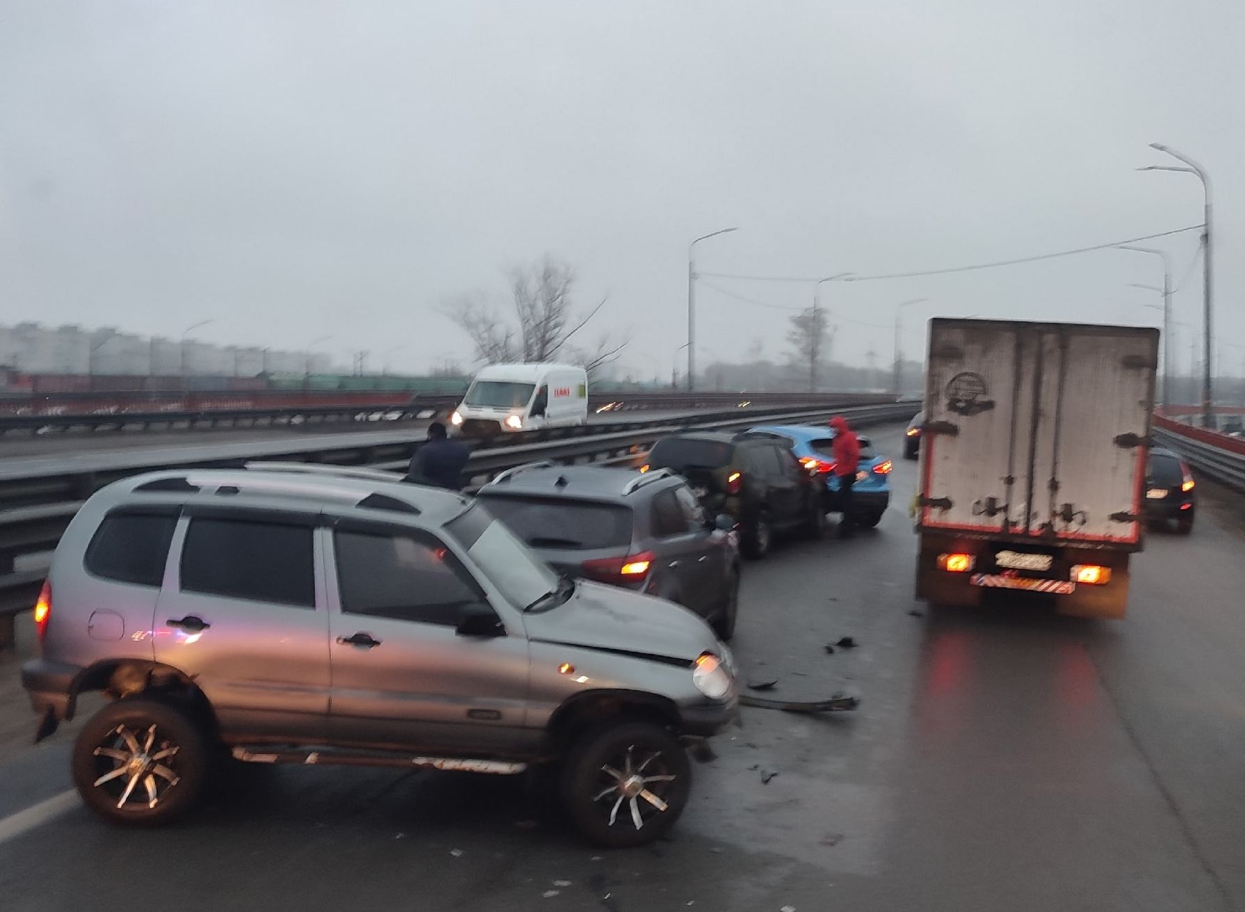 У «М5 Молла» случилась массовая авария