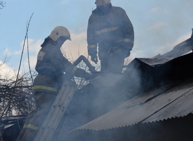На пожаре в Кадоме пострадал мужчина