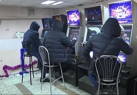 Хозяек казино на Первомайском проспекте оштрафовали