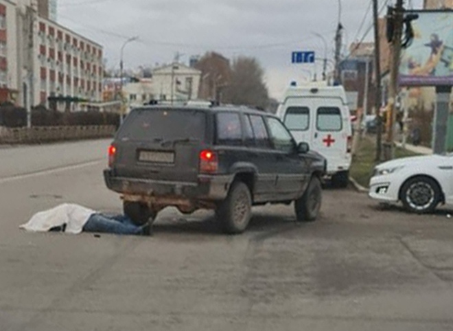 Полиция: на улице Есенина погиб не пешеход, а водитель