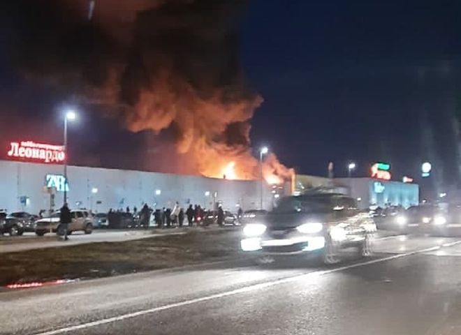 На пожаре в «М5 Молле» никто не пострадал