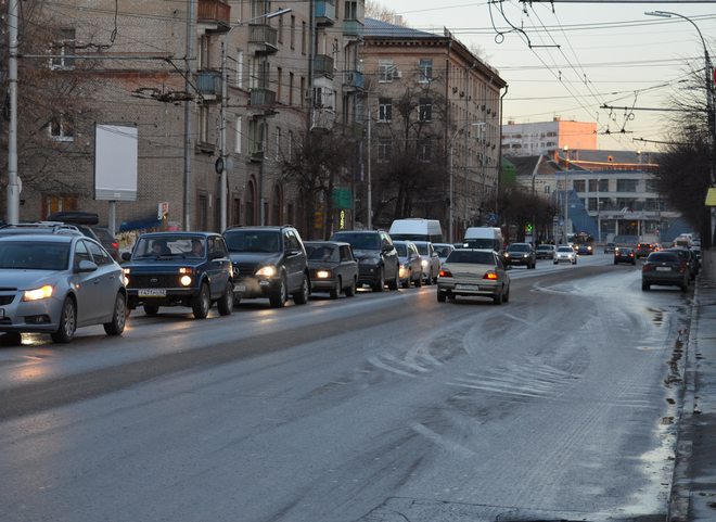 На улице Дзержинского ограничат движение транспорта