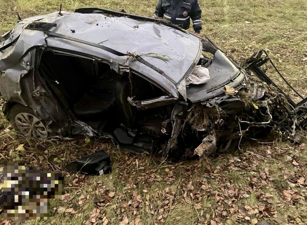 В Спасском районе водитель Kia погиб после столкновения со столбом