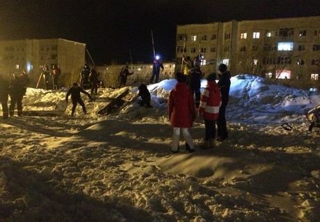 На город в Мурманской области сошла лавина (видео)