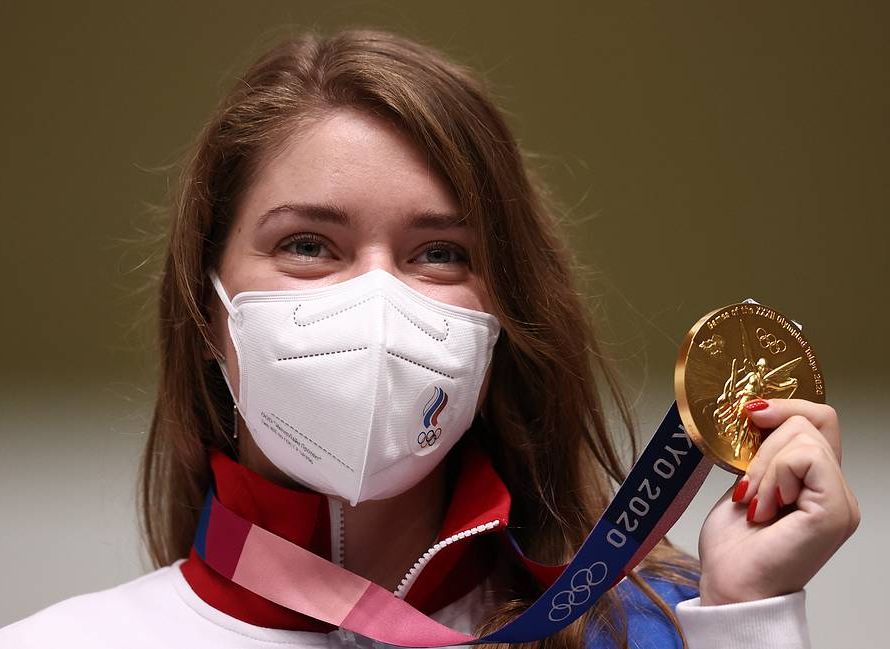 Виталина Бацарашкина принесла России первое «золото» Олимпиады