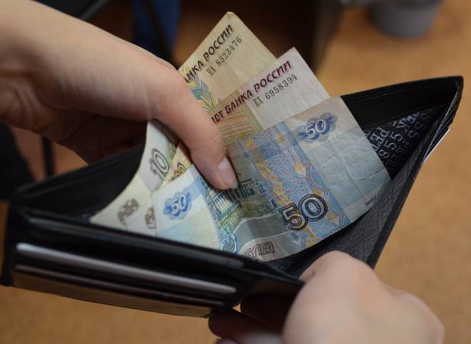 Рязанская область вошла в топ-10 регионов РФ по росту зарплат