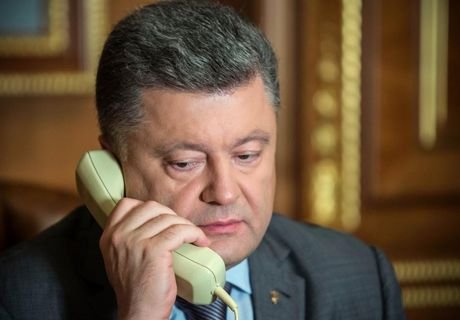 Порошенко попросил Путина освободить Савченко