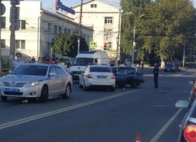 Полиция рассказала о ДТП с участием машины ДПС в центре Рязани
