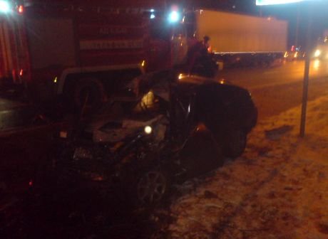 В Рыбновском районе столкнулись ВАЗ-2112 и грузовик