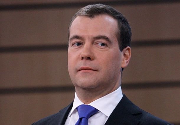 Медведев заявил о наличии авто в каждой российской семье