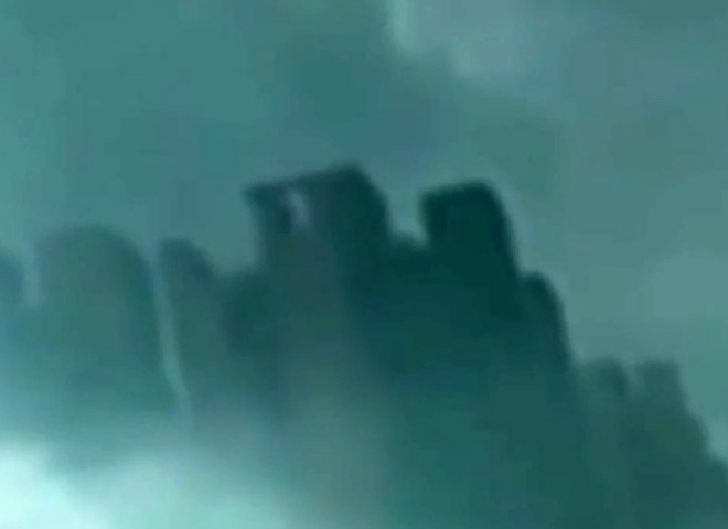 На видео попал «город-призрак» в небе над Китаем