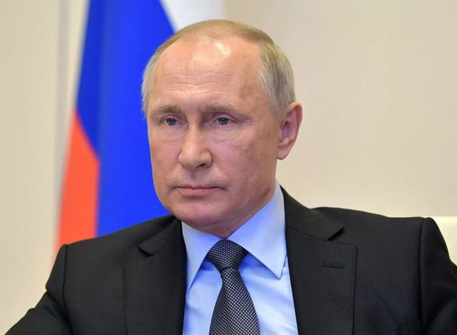Путин предложил выдавать малому и среднему бизнесу деньги на зарплаты