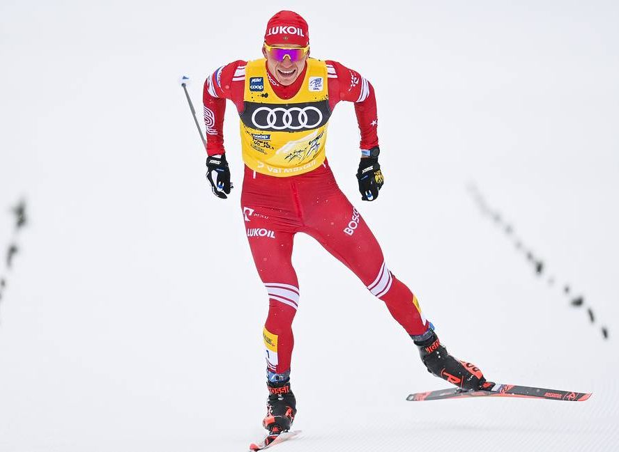 Большунов выиграл 30-километровую гонку на чемпионате мира по лыжам
