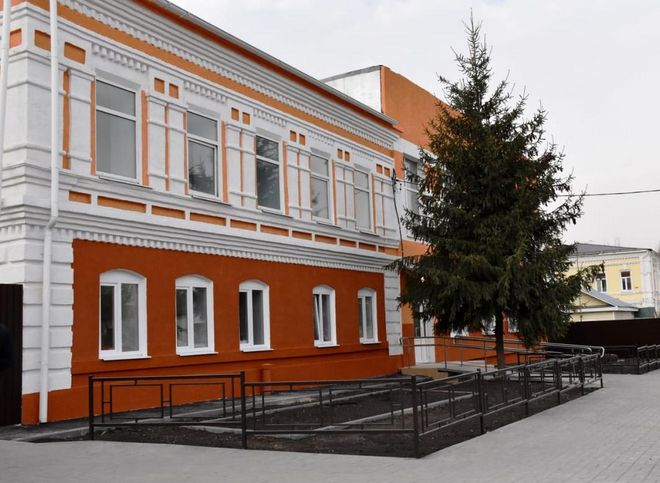 В Сасове после ремонта открыли детскую школу искусств