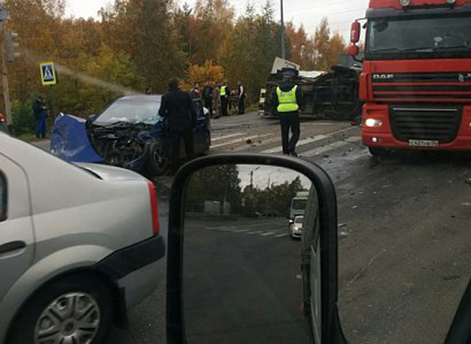 Пассажирка перевернувшейся на Ряжском шоссе «скорой» скончалась в больнице