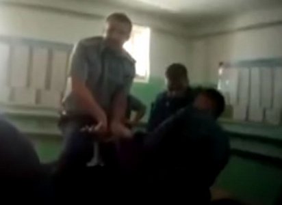 Шестерых сотрудников ярославской колонии задержали из-за видео о пытках
