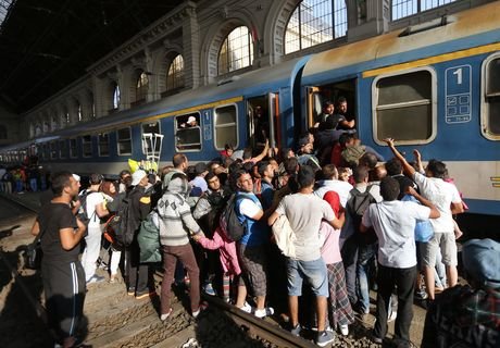 Македония закрыла границу для нелегальных мигрантов