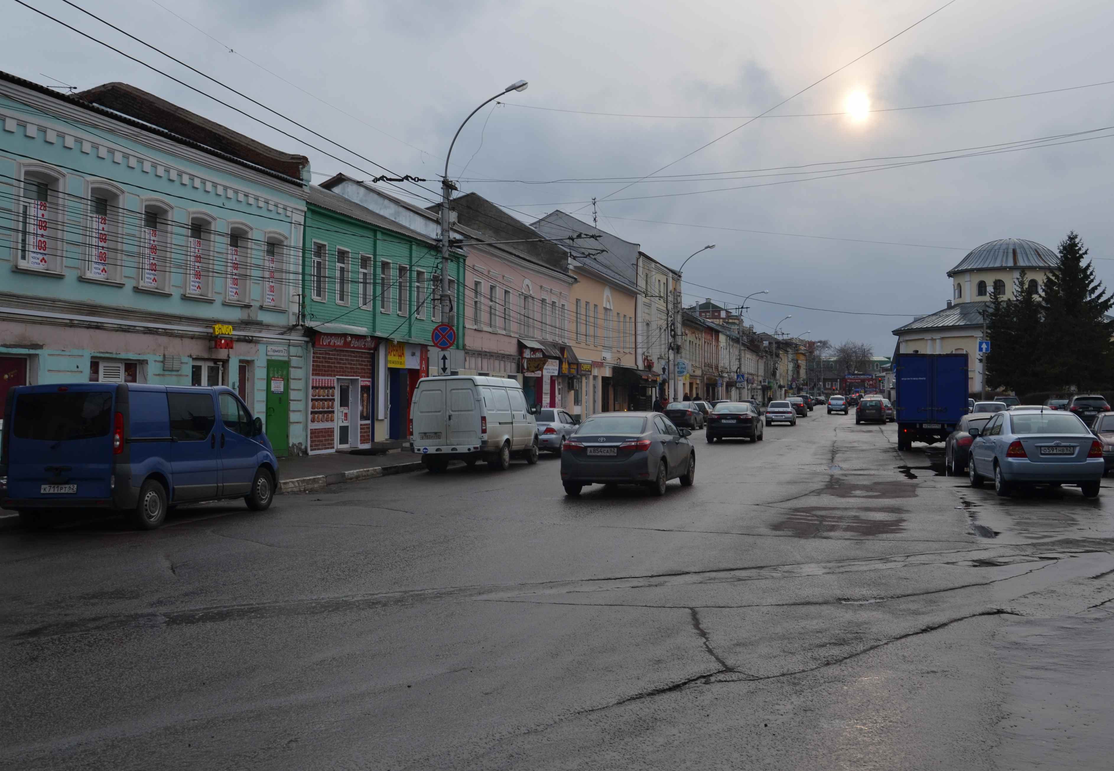 На трех улицах в центре Рязани отключат воду