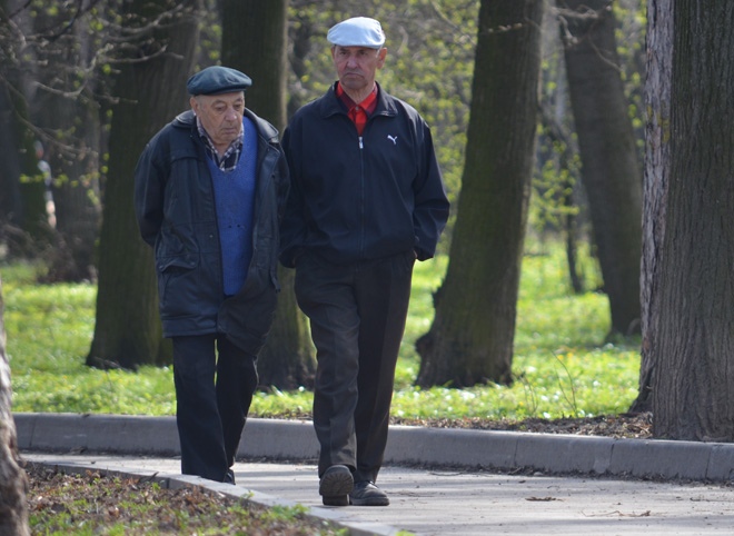 Любимов продлил режим самоизоляции для пожилых людей до 10 июля