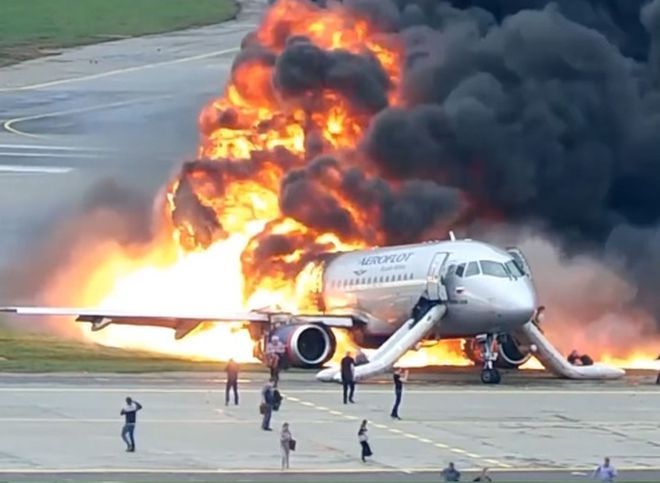 Пилот сгоревшего в аэропорту Шереметьево Sukhoi Superjet впервые дал интервью