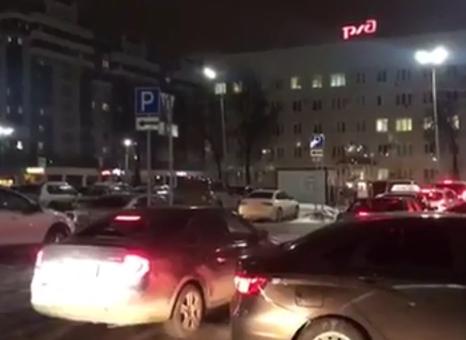 Депутат Шерин рассказал, в чем хитрость платной парковки на вокзале Рязань-1 (видео)
