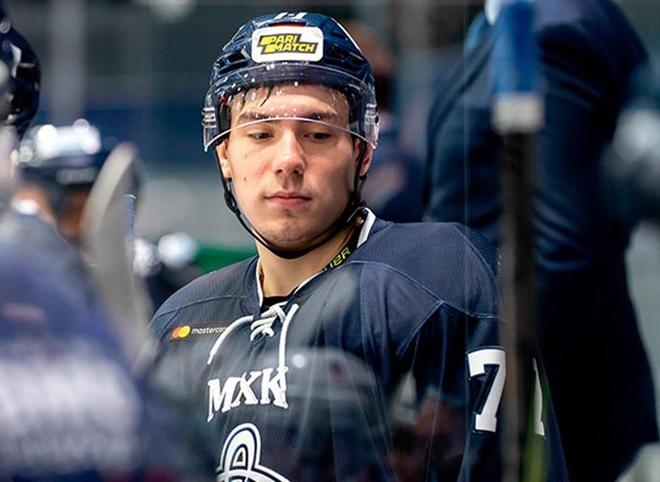 Хоккеист клуба МХЛ «Динамо» умер, получив травму во время матча