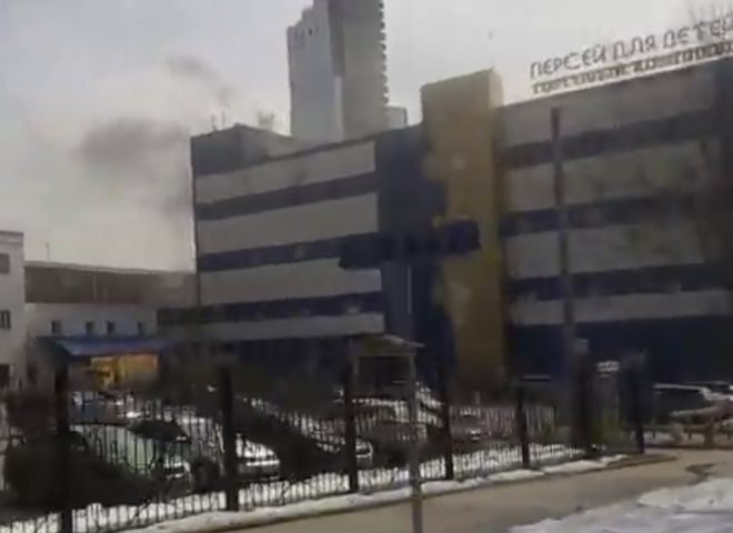 Один человек погиб в результате пожара в ТЦ «Персей для детей» в Москве