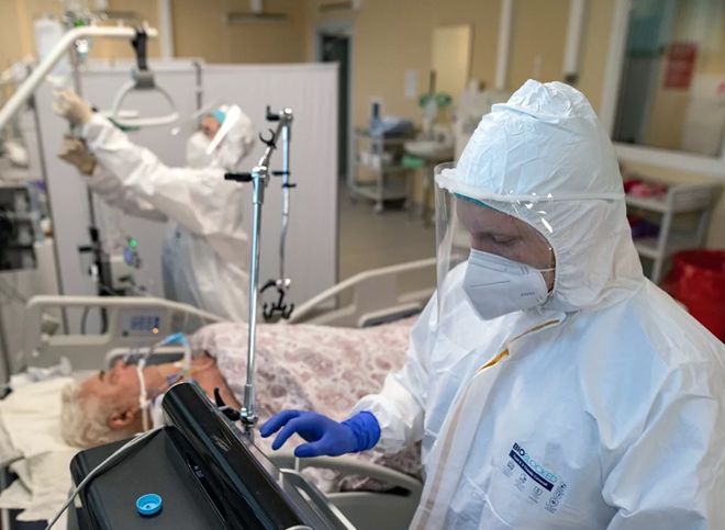 Главврач Филатовской больницы спрогнозировал сроки завершения пандемии