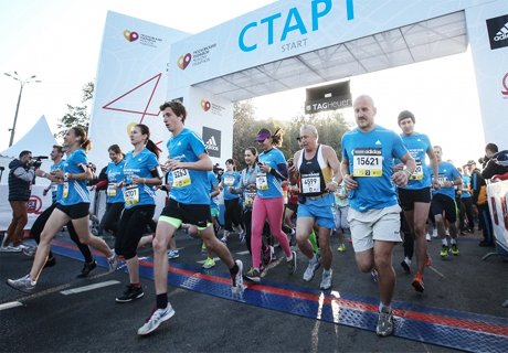 Кениец Барнгетуни был первым на Московском марафоне
