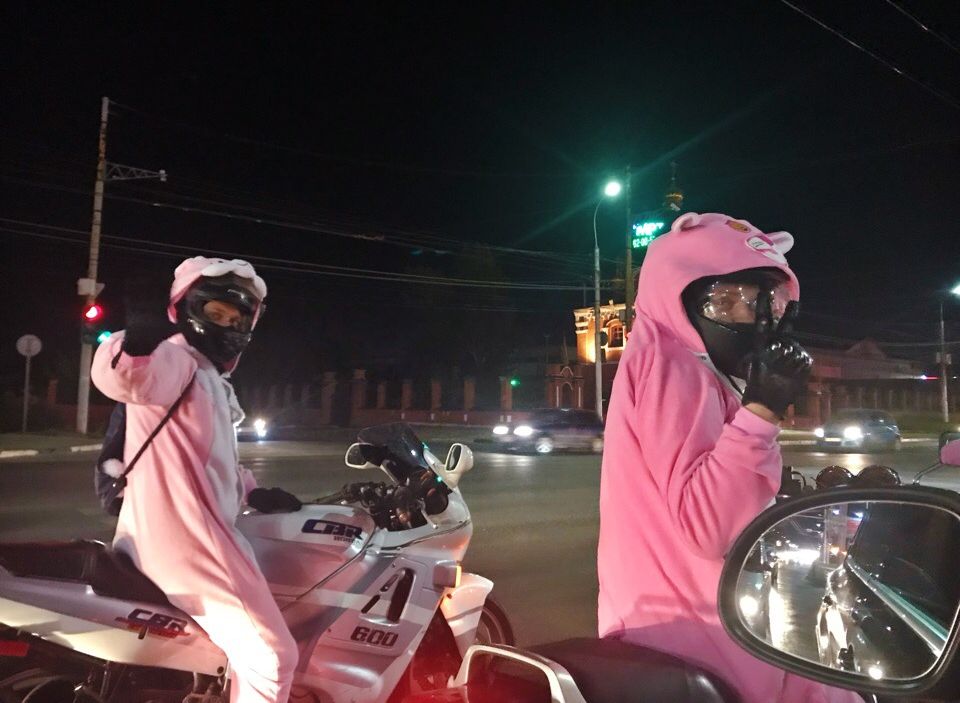 Рязанские байкеры проехались по городу в костюмах зверей (видео)