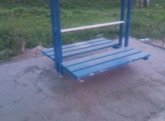 В Рыбном появилась «остановка для карликов»