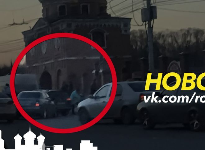 На Московском шоссе у ТЦ «Барс» произошло массовое ДТП