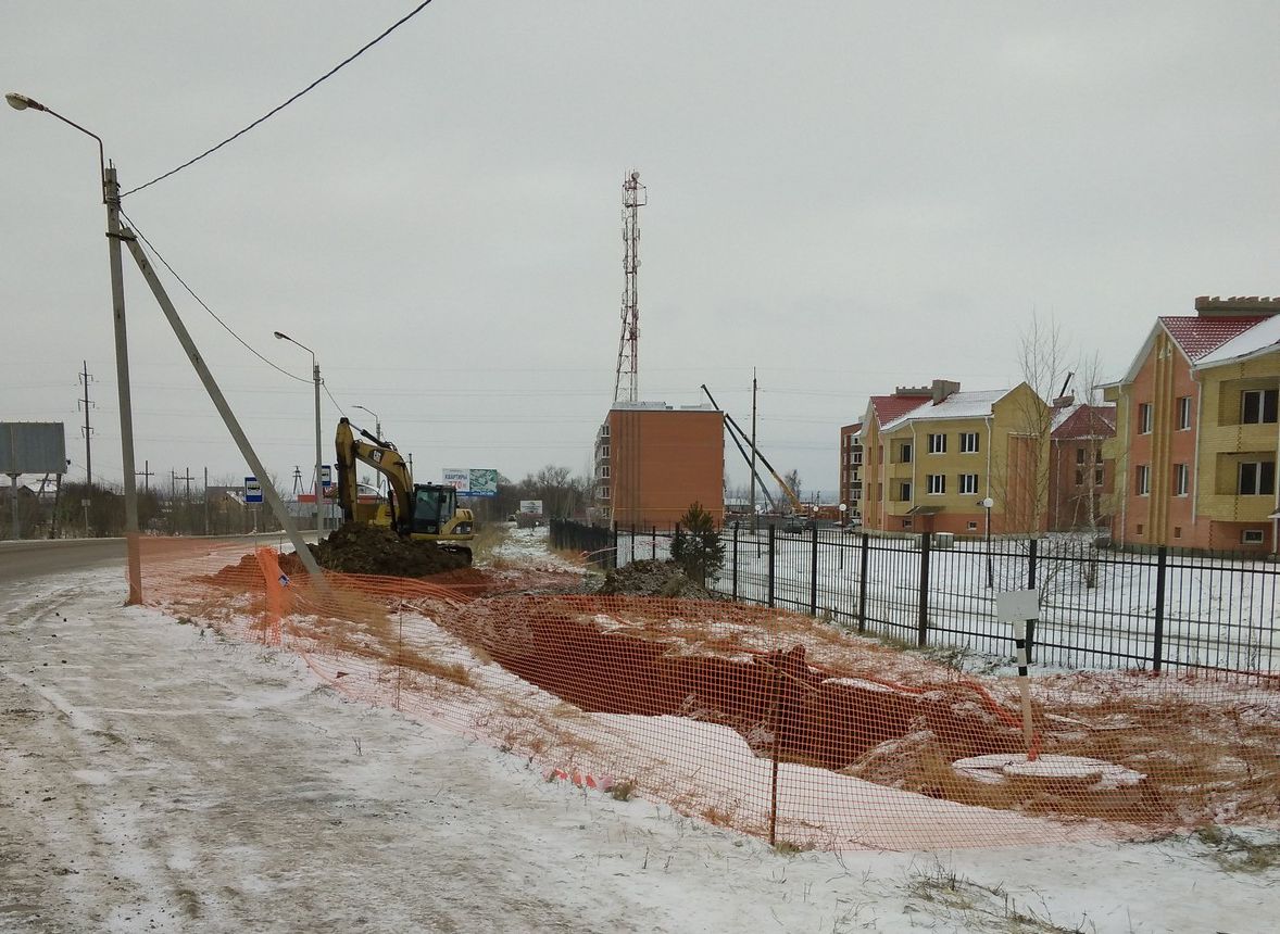 СМИ: 20-метровый провал грунта в Дядькове ликвидируют к концу недели