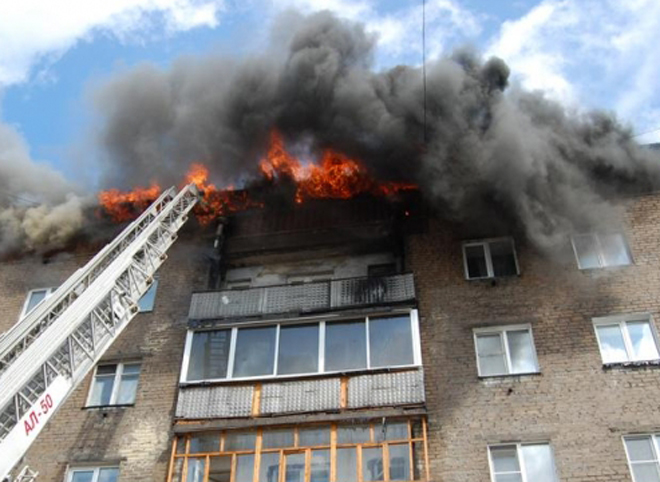 На улице Гагарина на пожаре погиб 54-летний мужчина