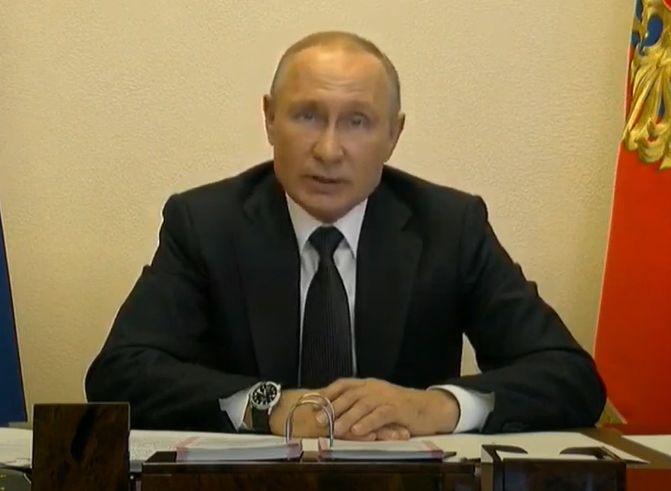Путин продлил нерабочие дни до 11 мая