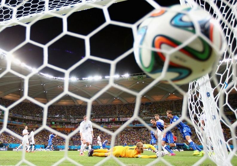 Италия обыграла Англию на чемпионате мира