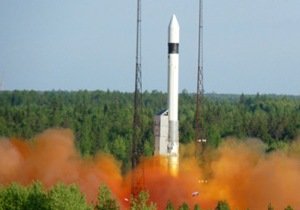 «Рокот» вывел российские военные спутники на орбиту