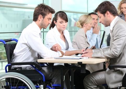 ОП предложила контролировать трудоустройство инвалидов